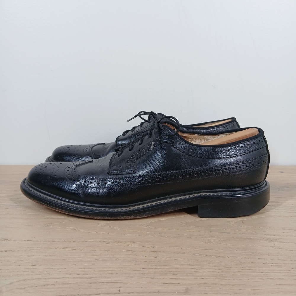 Vintage Sears Wingtip Oxfords Men 11 Black Leather Brogue Classic Dark Academia